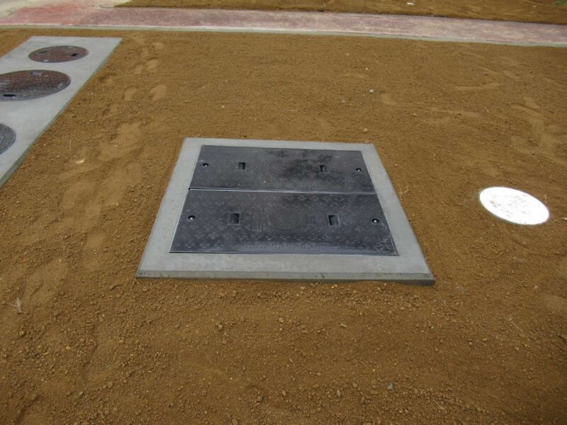 某工場の中継ポンプ槽の設置です